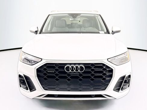 Certified 2023 Audi Q5 2.0T Premium Plus w/ Premium Plus Package AWD/4WD image 2