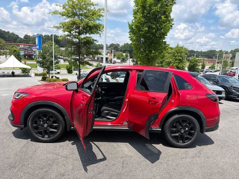 Certified 2023 Honda HR-V Sport image 19