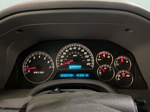 Used 2005 GMC Envoy SLT image 15