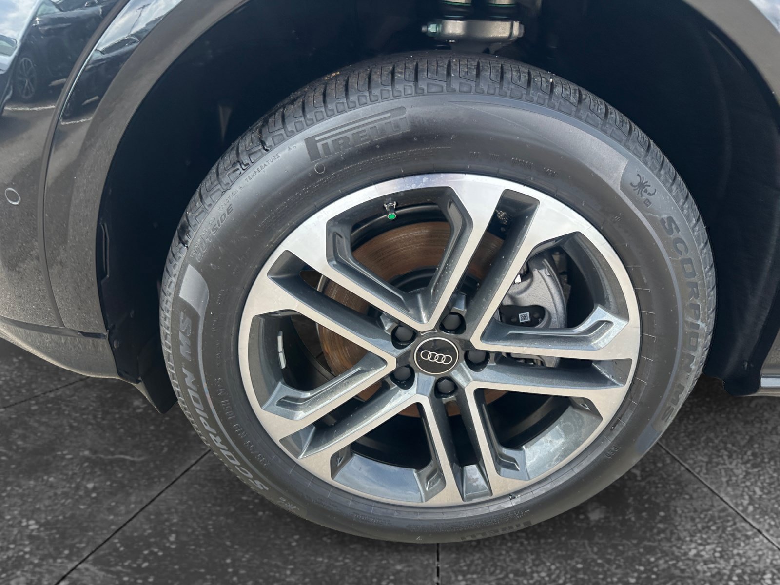 New 2026 Audi Q5 Premium Plus AWD/4WD image 9