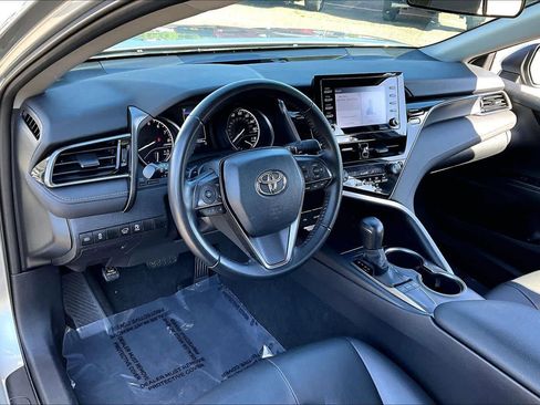 Certified 2023 Toyota Camry SE image 17