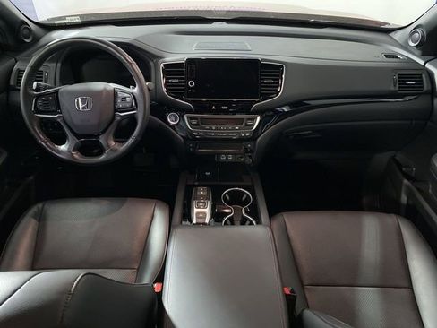 Used 2025 Honda Ridgeline Black Edition image 26