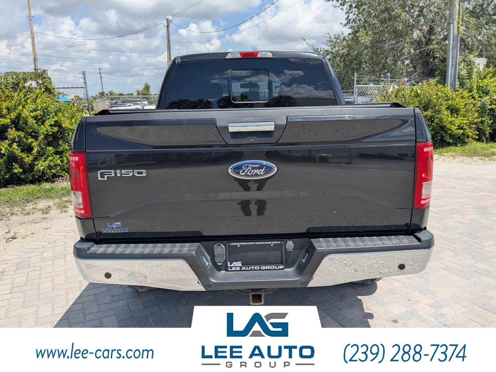 Used 2015 Ford F150 XLT w/ Equipment Group 302A Luxury AWD/4WD image 4