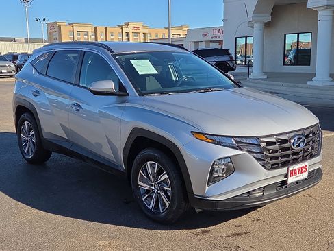 Used 2024 Hyundai Tucson Blue image 5