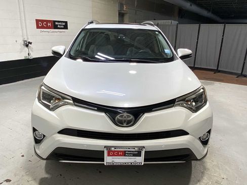 Used 2016 Toyota RAV4 Limited image 6