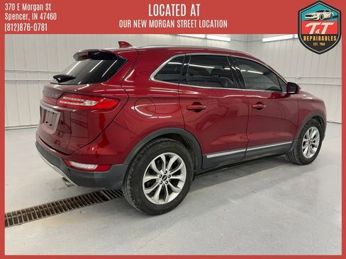 Used 2019 Lincoln MKC Select w/ Select Plus Package AWD/4WD image 3