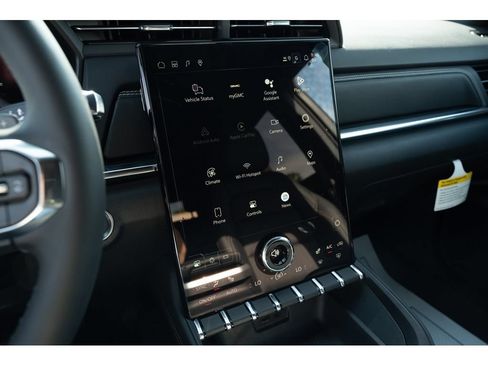 New 2026 GMC Terrain Elevation w/ Elevation Premium Package AWD/4WD image 23