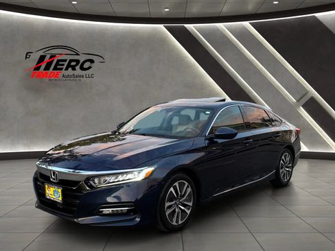 Used 2018 Honda Accord EX image 7
