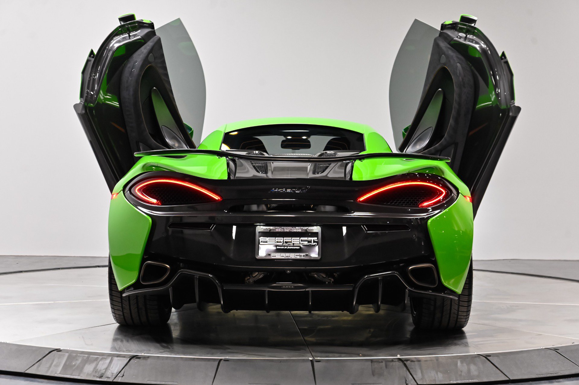 Used 2016 McLaren 570S Coupe RWD image 36