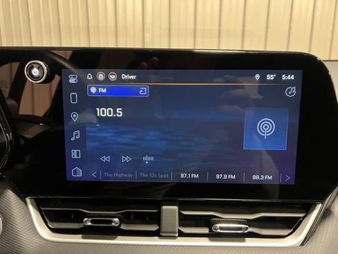 Used 2025 Chevrolet Equinox LT w/ Midnight Edition image 36