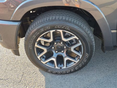Used 2025 RAM 1500 Laramie w/ Sport Appearance Package AWD/4WD image 14