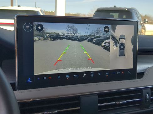 Used 2023 Lincoln Corsair FWD w/ Equipment Group 101A image 16