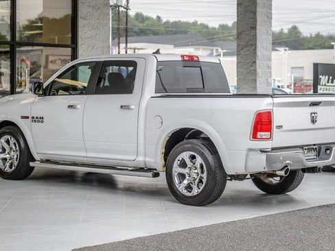 Used 2015 RAM 1500 Laramie w/ Convenience Group RWD image 7