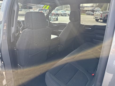 Used 2021 Chevrolet Silverado 1500 LT image 14