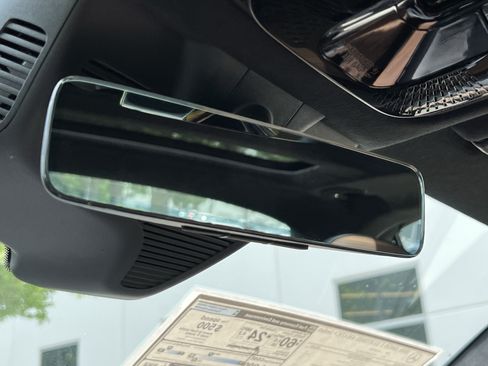 New 2026 Mercedes-Benz E 53 AMG e 4MATIC Sedan image 30