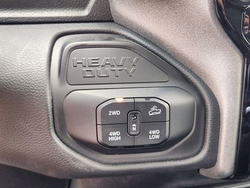 New 2026 RAM 2500 Tradesman AWD/4WD image 21