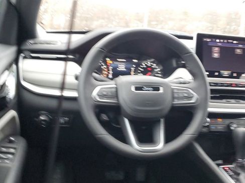New 2026 Jeep Compass Limited image 7