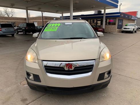 Used 2007 Saturn Outlook XR w/ Convenience Pkg image 4