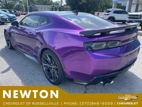 Used 2018 Chevrolet Camaro ZL1 RWD image 16