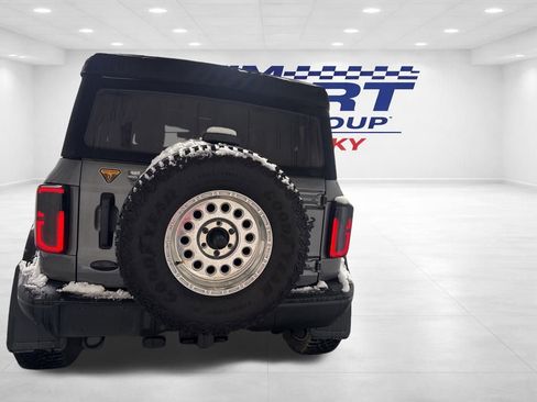 Used 2022 Ford Bronco Badlands w/ Sasquatch Package image 5