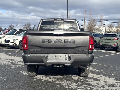 New 2026 RAM 2500 Laramie AWD/4WD image 4