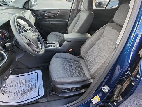 Used 2023 Chevrolet Equinox LT image 14