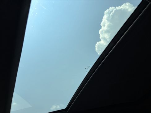 Used 2026 BMW X7 xDrive40i w/ M Sport Package image 31