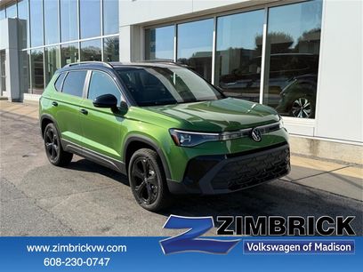 New 2025 Volkswagen Taos SE