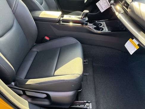 New 2026 Toyota Prius Plug-In Hybrid image 17