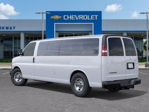 New 2026 Chevrolet Express 3500 LS RWD image 3
