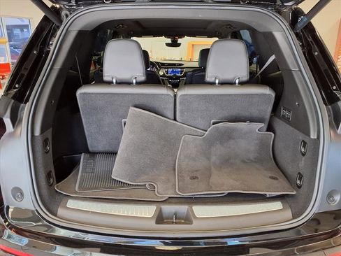 Certified 2022 Cadillac XT6 Premium Luxury w/ Technology Package image 17