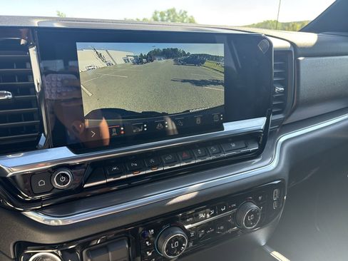 New 2026 Chevrolet Silverado 1500 High Country w/ Technology Package AWD/4WD image 76