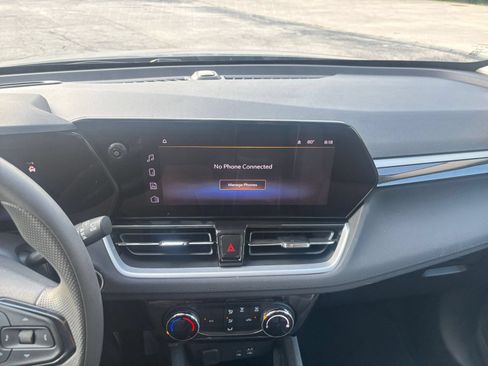 Used 2025 Chevrolet TrailBlazer LT FWD image 20