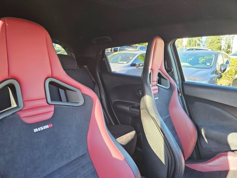 Used 2014 Nissan Juke NISMO RS AWD/4WD image 11