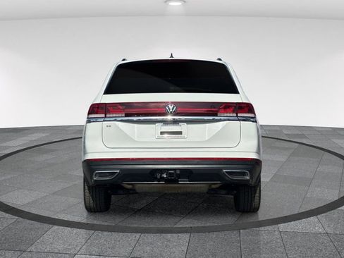 Used 2024 Volkswagen Atlas SE image 7