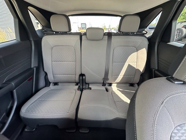 Used 2021 Ford Escape SE FWD image 30