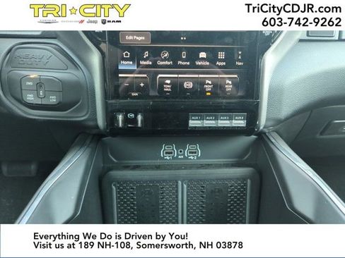 Used 2025 RAM 2500 Laramie image 22