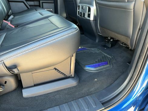 Used 2022 Ford F350 Lariat w/ Lariat Ultimate Package image 12