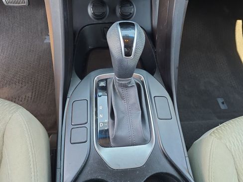 Used 2014 Hyundai Santa Fe Sport FWD image 17