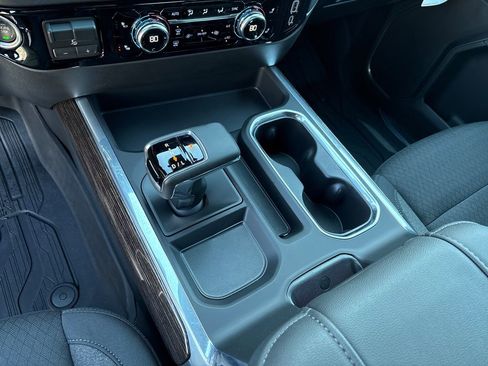 New 2026 GMC Sierra 1500 Elevation w/ LPO, Elevation Black Package image 23