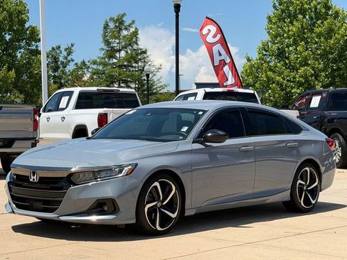 Used 2022 Honda Accord Sport image 8