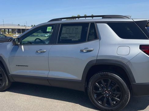 New 2026 GMC Terrain Elevation w/ Black Edition FWD image 34