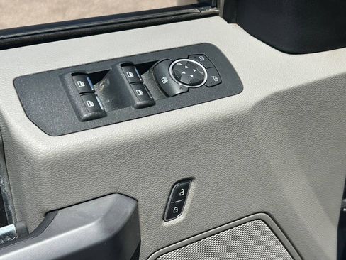 Used 2019 Ford F150 XLT w/ Equipment Group 302A Luxury RWD image 26