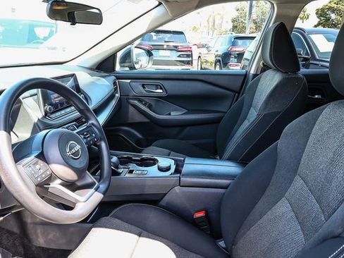Used 2024 Nissan Rogue SV AWD/4WD image 20