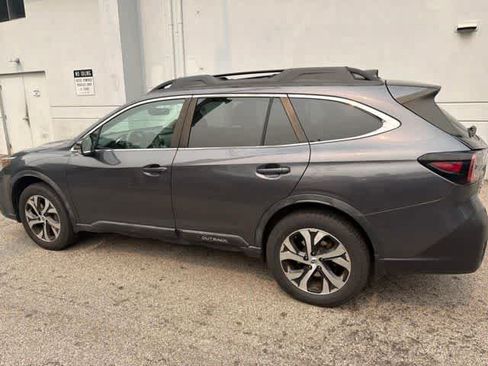 Used 2020 Subaru Outback Limited w/ Popular Package #2 AWD/4WD image 8
