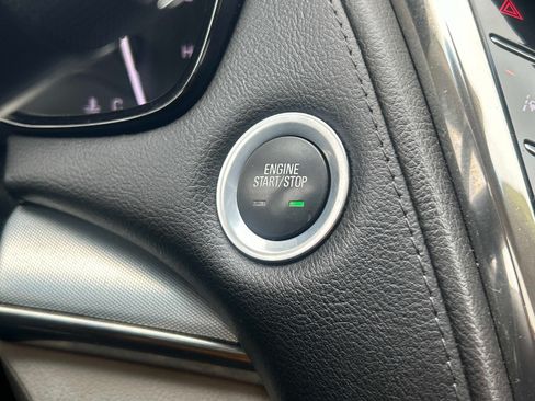 Used 2019 Cadillac CTS Luxury RWD image 25