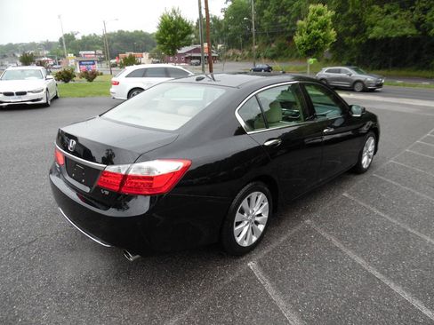 Used 2014 Honda Accord EX-L image 6
