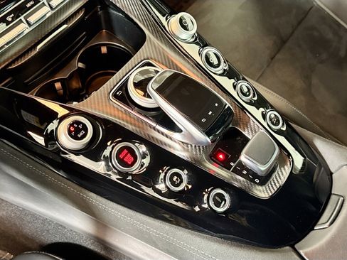 Used 2018 Mercedes-Benz AMG GT R image 19