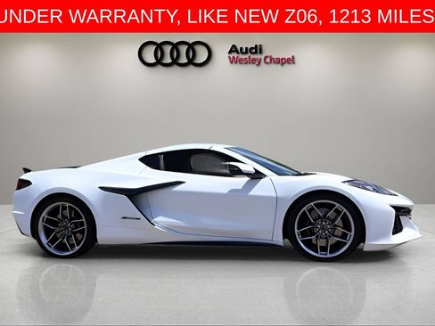 Used 2025 Chevrolet Corvette Z06 RWD image 6