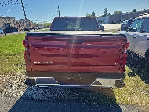 Used 2022 Chevrolet Silverado 1500 LT image 10